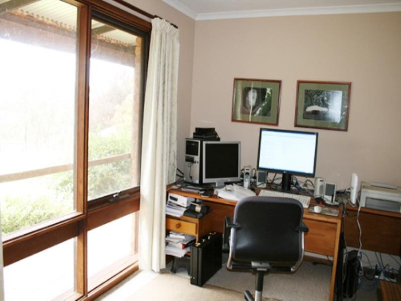 400 Weeroona Drive, Wamboin NSW 2620