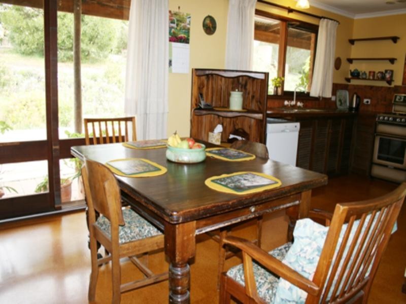 400 Weeroona Drive, Wamboin NSW 2620