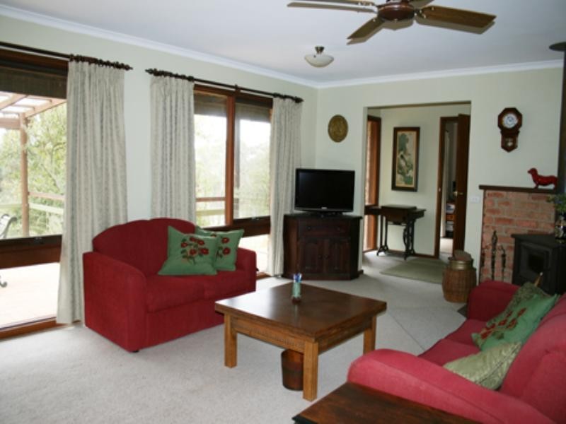 400 Weeroona Drive, Wamboin NSW 2620