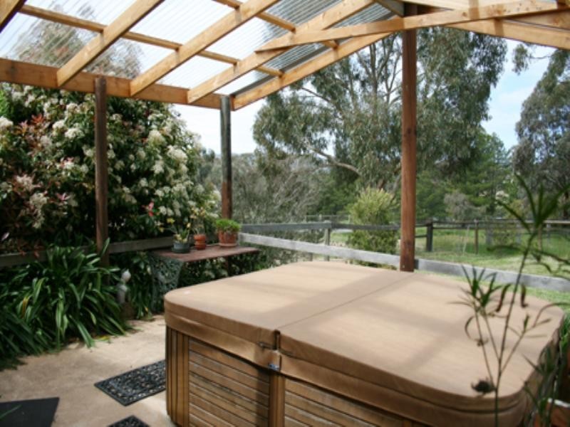 400 Weeroona Drive, Wamboin NSW 2620