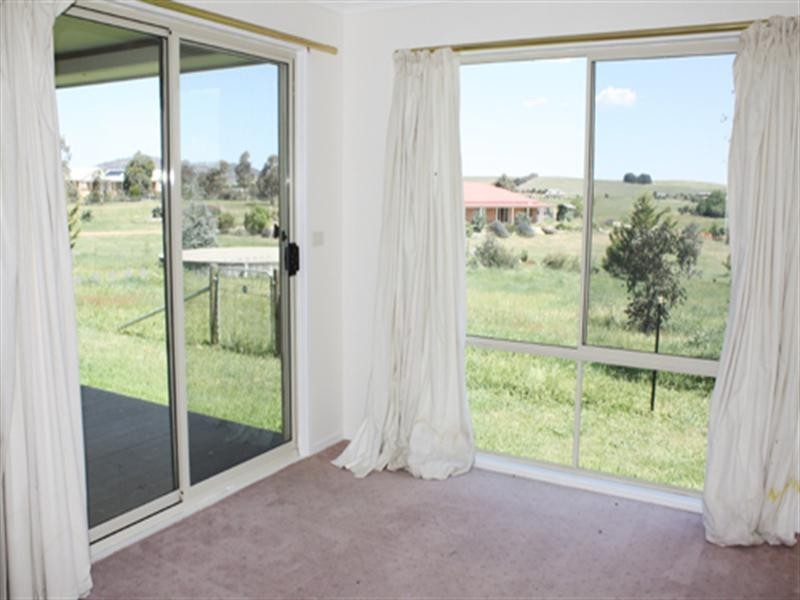 14 Duncan Avenue, Bungendore NSW 2621
