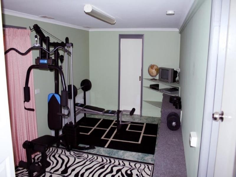 17 Throsby Close, Queanbeyan NSW 2620