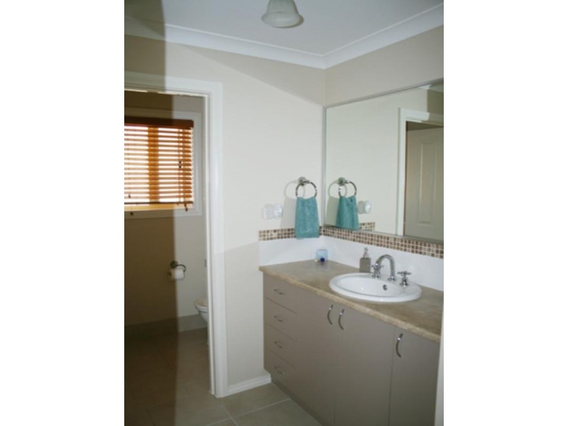 13 Westwood Circuit, Bungendore NSW 2621