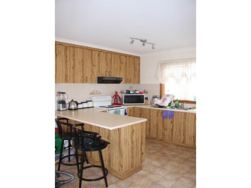 2737 Braidwood Road, Lake Bathurst NSW 2580