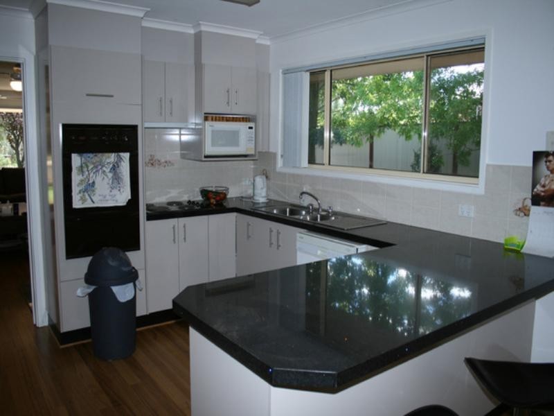 43 Bywong Street, Sutton NSW 2620