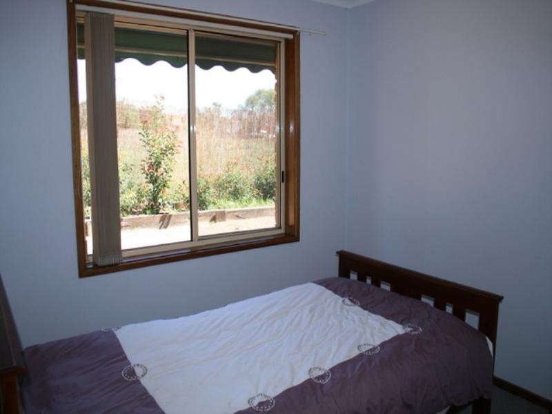 43 Bywong Street, Sutton NSW 2620