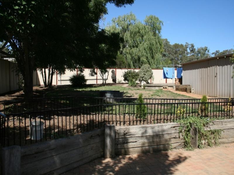 43 Bywong Street, Sutton NSW 2620