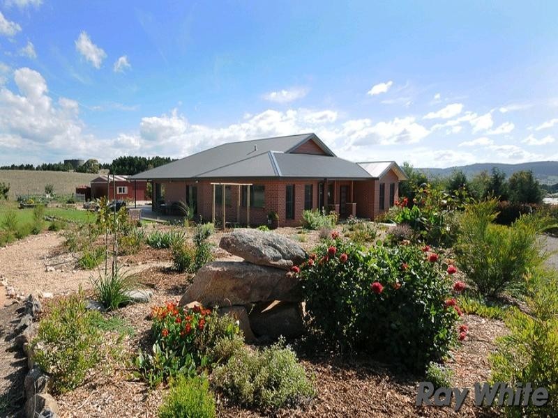 40 Hyland Drive, Bungendore NSW 2621