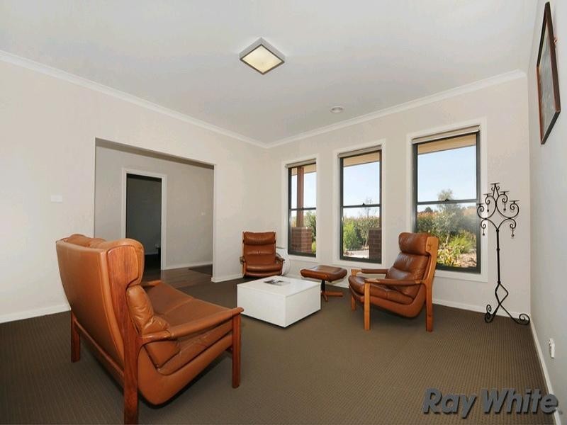 40 Hyland Drive, Bungendore NSW 2621