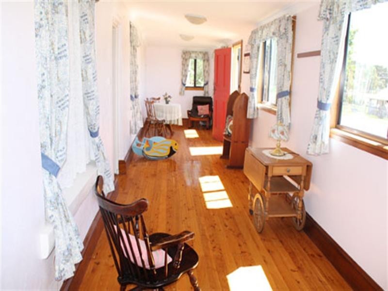 2705 Braidwood Road, Lake Bathurst NSW 2580