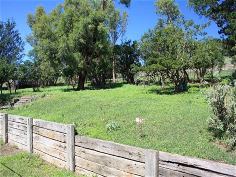 2705 Braidwood Road, Lake Bathurst NSW 2580