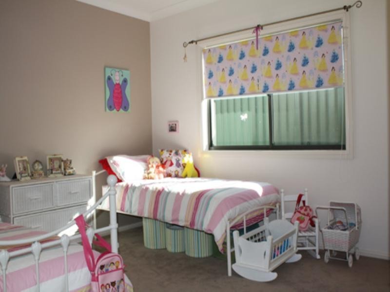 54 Day Circuit, Bungendore NSW 2621