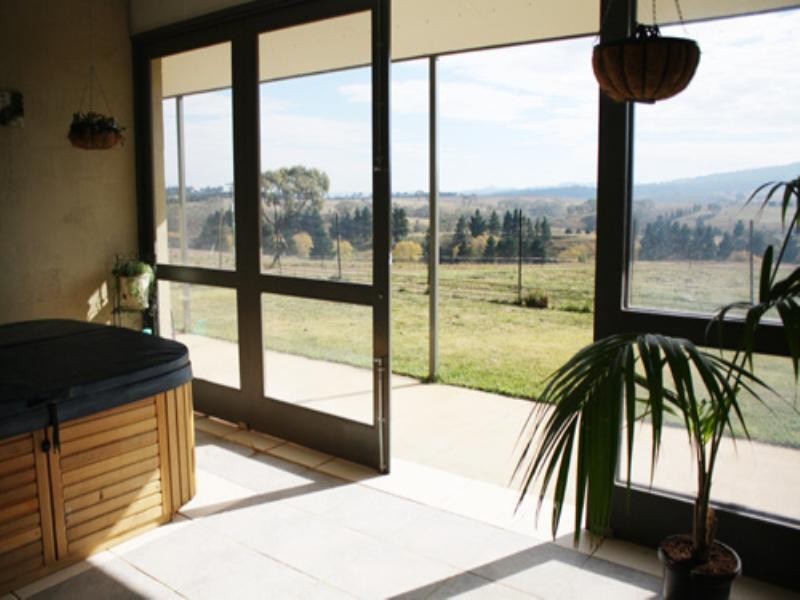 77 Aberfeldy Lane, Bungendore NSW 2621