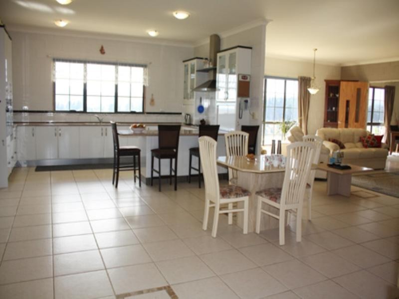 77 Aberfeldy Lane, Bungendore NSW 2621