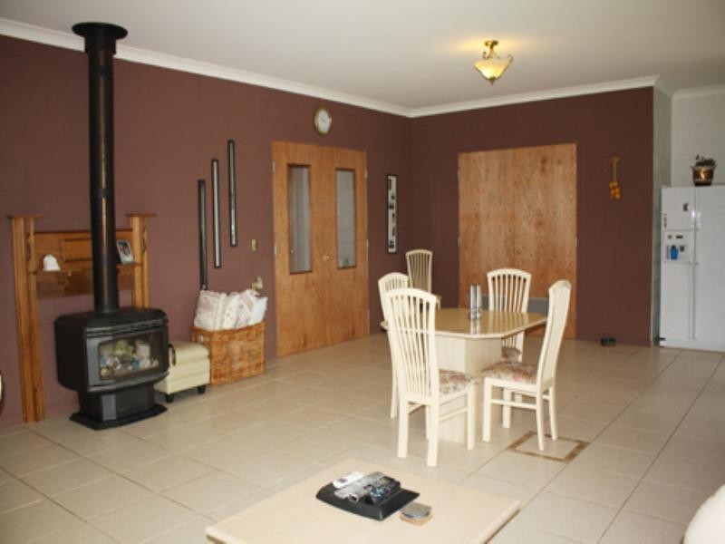 77 Aberfeldy Lane, Bungendore NSW 2621