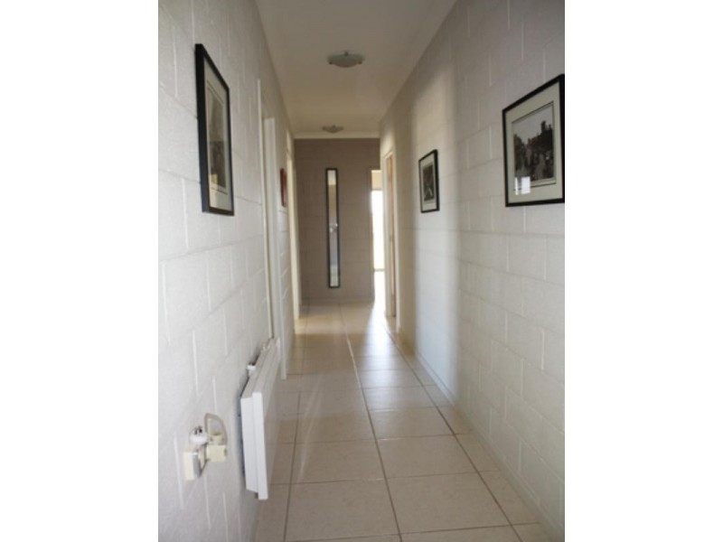 77 Aberfeldy Lane, Bungendore NSW 2621