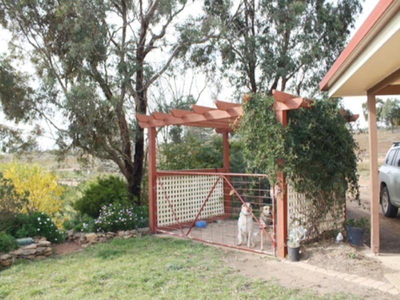 220 Bingley Way, Wamboin NSW 2620