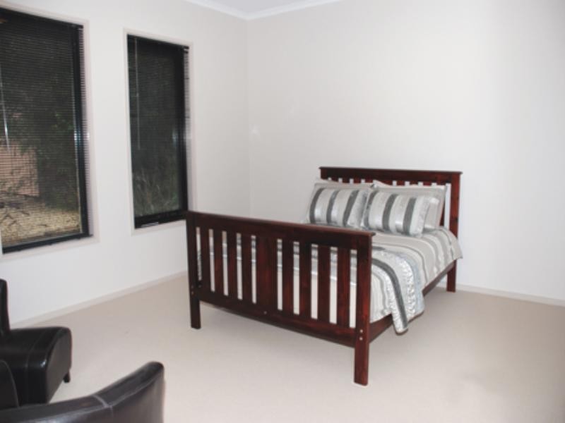 17 John Dwyer Crescent, Bungendore NSW 2621