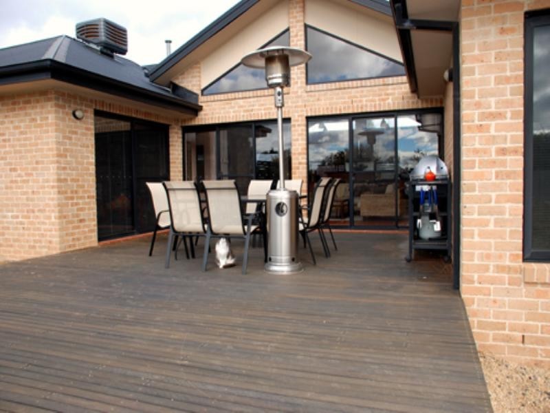 17 John Dwyer Crescent, Bungendore NSW 2621