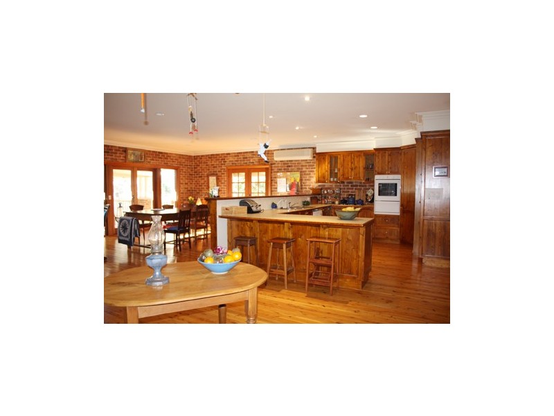 30 Taylor Place, Queanbeyan NSW 2620