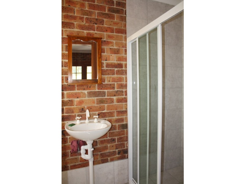 30 Taylor Place, Queanbeyan NSW 2620