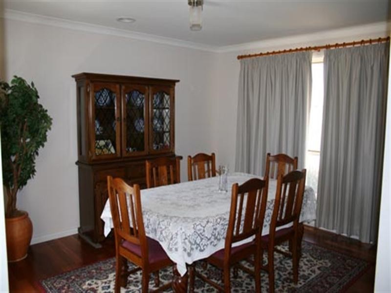 8 Shanahan Street, Bungendore NSW 2621