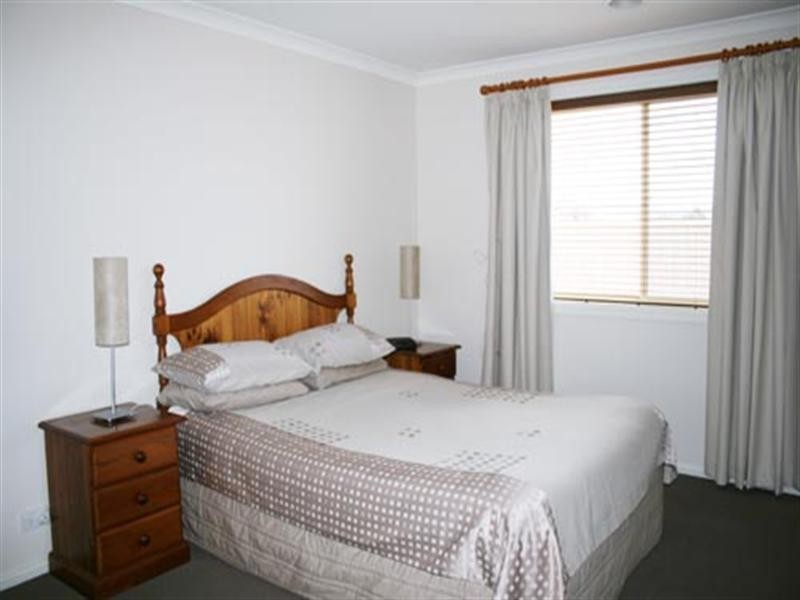 8 Shanahan Street, Bungendore NSW 2621