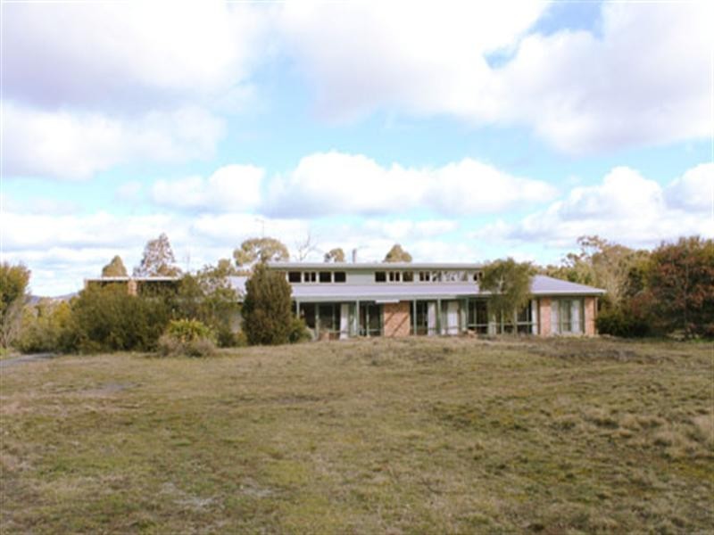 64 Majors Close, Wamboin NSW 2620