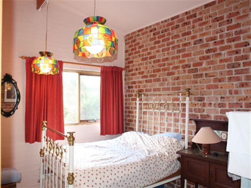 64 Majors Close, Wamboin NSW 2620