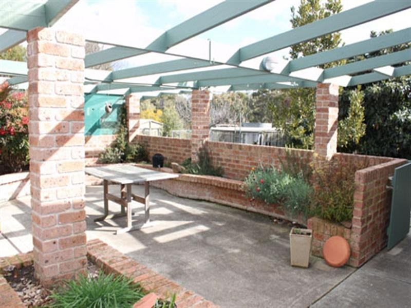 64 Majors Close, Wamboin NSW 2620
