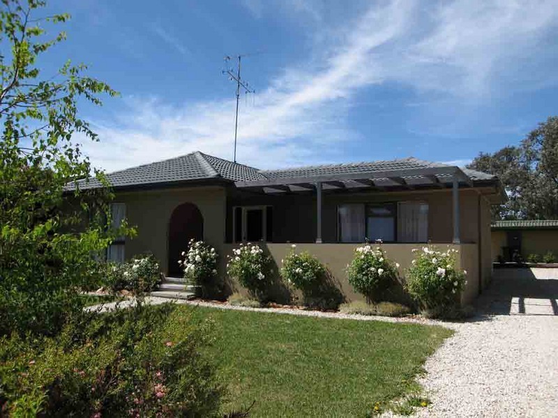 27 Forster Street, Bungendore NSW 2621