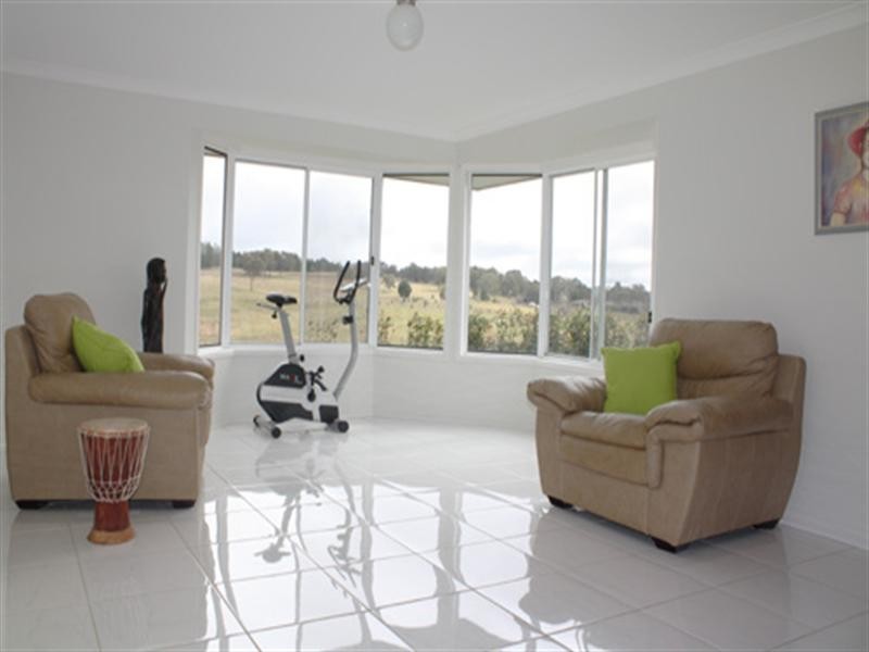 35 Creekborough Road, Bywong NSW 2621