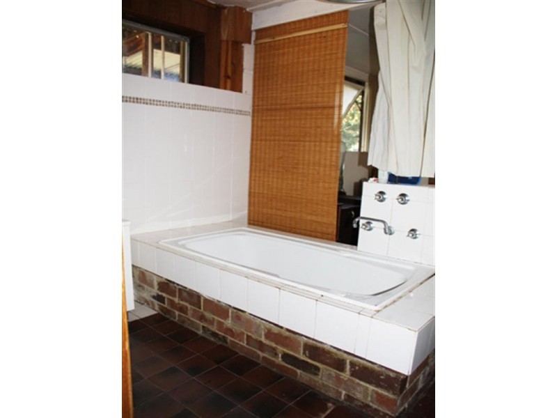 35 Creekborough Road, Bywong NSW 2621