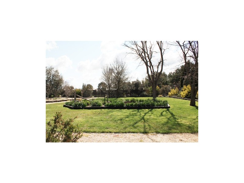 90 Gibraltar Street, Bungendore NSW 2621