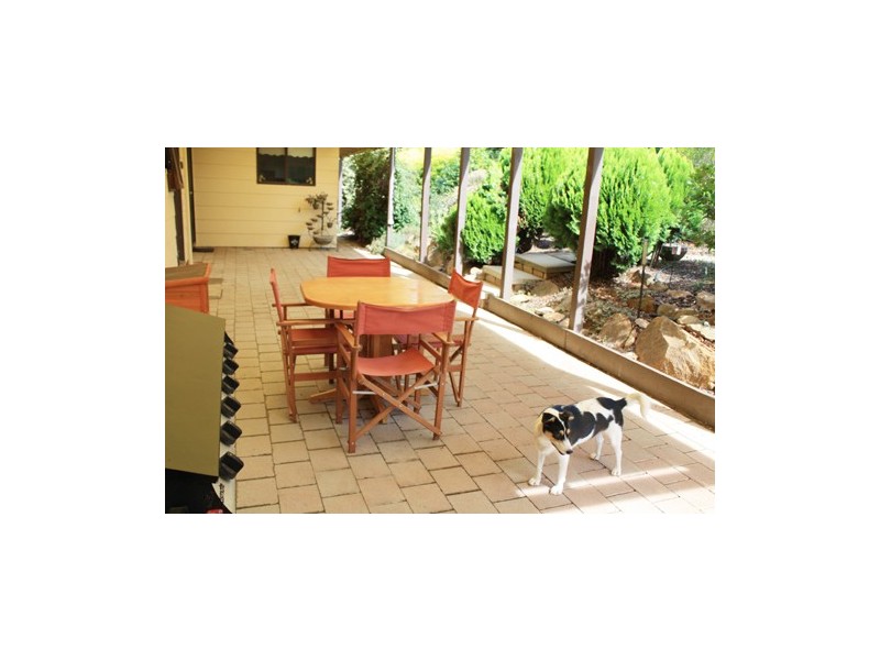12 Majors Close, Wamboin NSW 2620