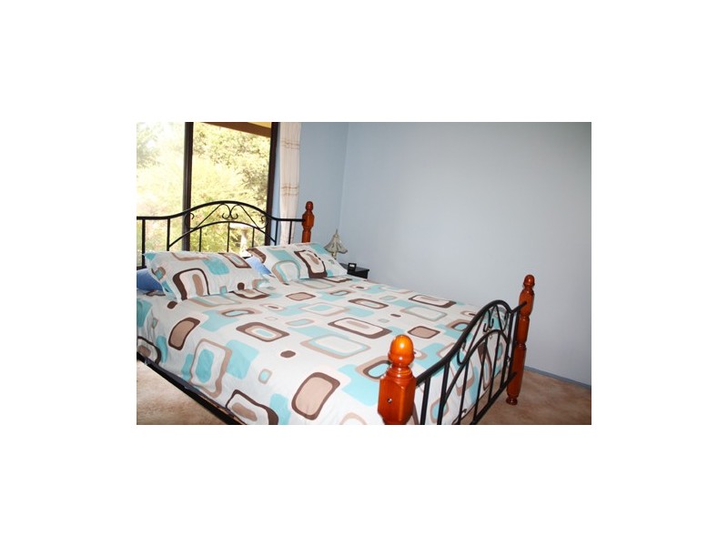 12 Majors Close, Wamboin NSW 2620