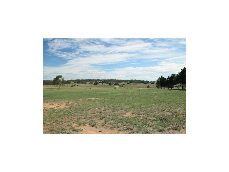 12 Majors Close, Wamboin NSW 2620