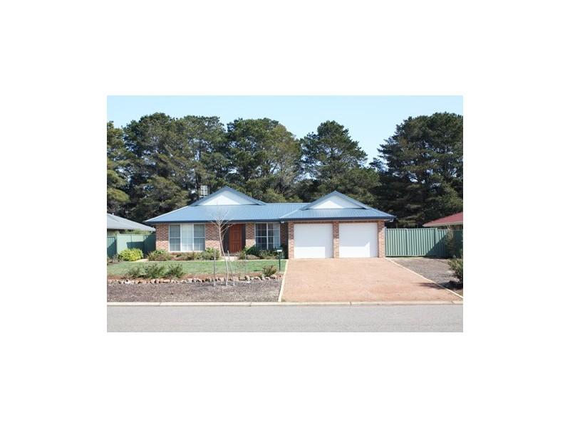 22 Day Circuit, Bungendore NSW 2621