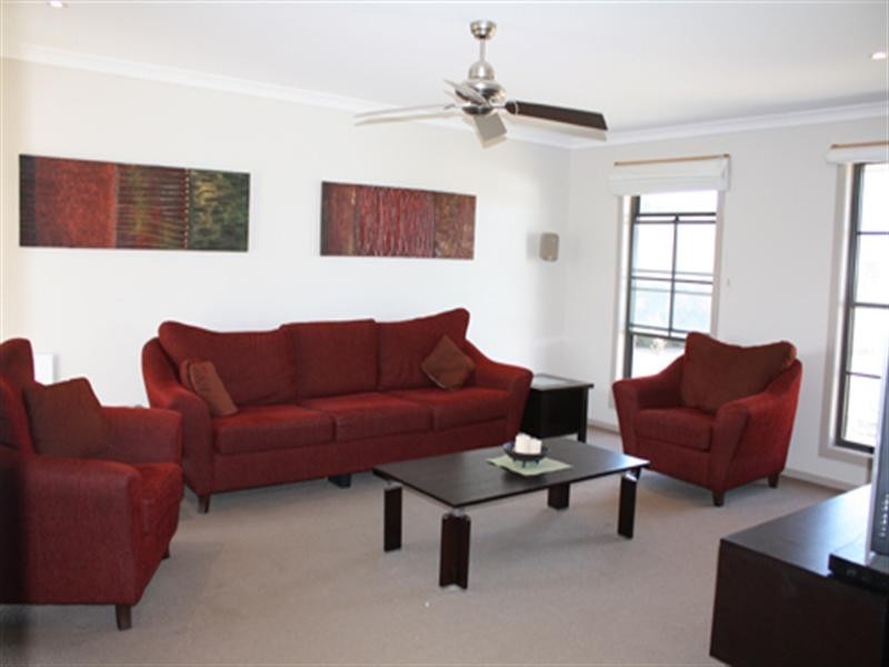 7 Hyland Drive, Bungendore NSW 2621