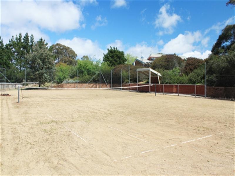 21 Reedy Creek Place, Wamboin NSW 2620