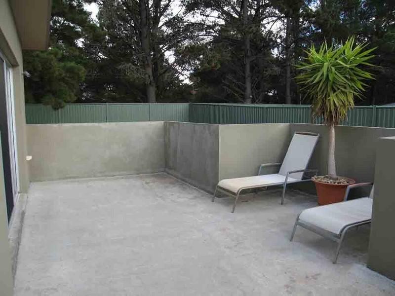 18 Day Circuit, Bungendore NSW 2621