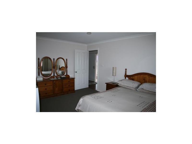 8 Shanahan Street, Bungendore NSW 2621