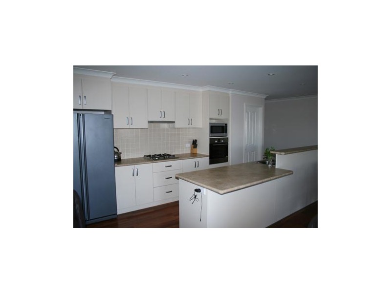 8 Shanahan Street, Bungendore NSW 2621