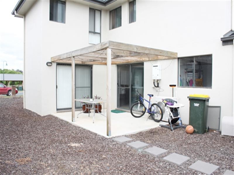 8/4-6 Mcmahon Drive, Bungendore NSW 2621