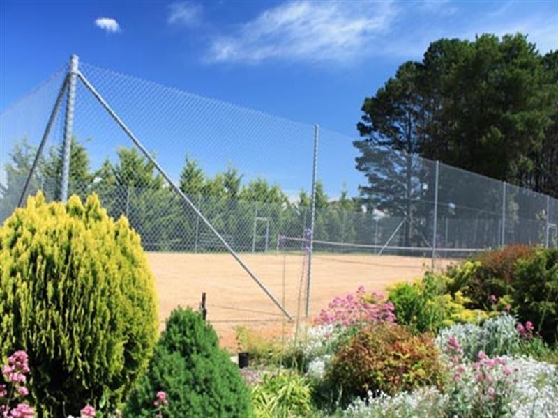 83 Neils Creek Road, Bungendore NSW 2621