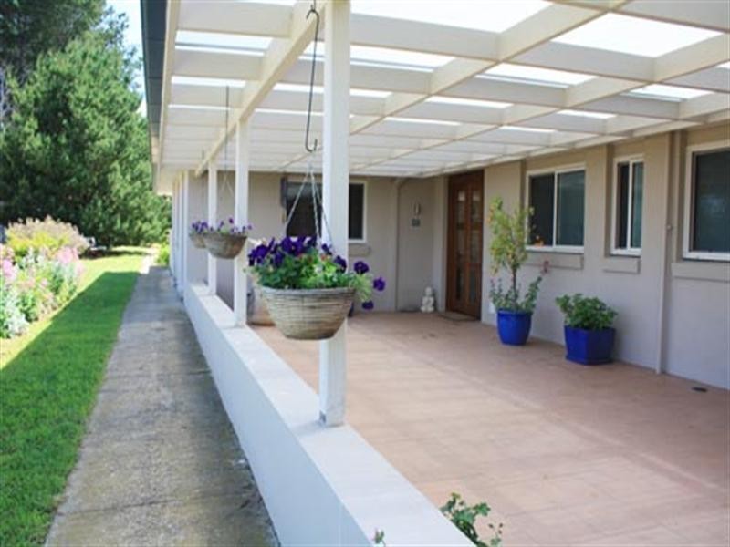 83 Neils Creek Road, Bungendore NSW 2621