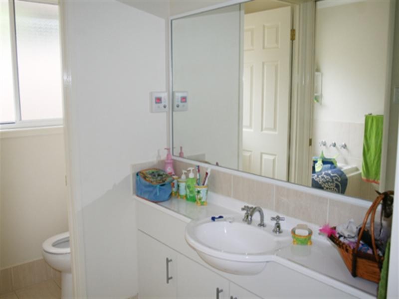 4 Westwood Circuit, Bungendore NSW 2621