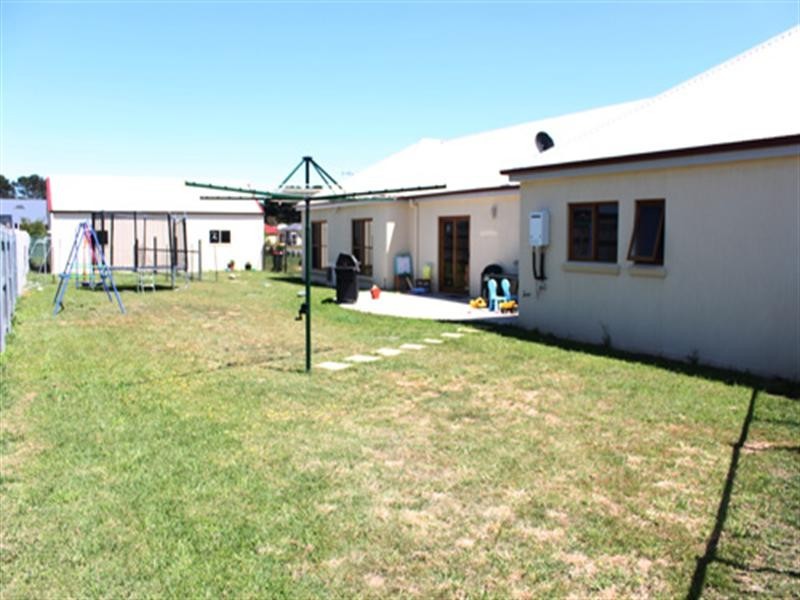 24 Birch Drive, Bungendore NSW 2621