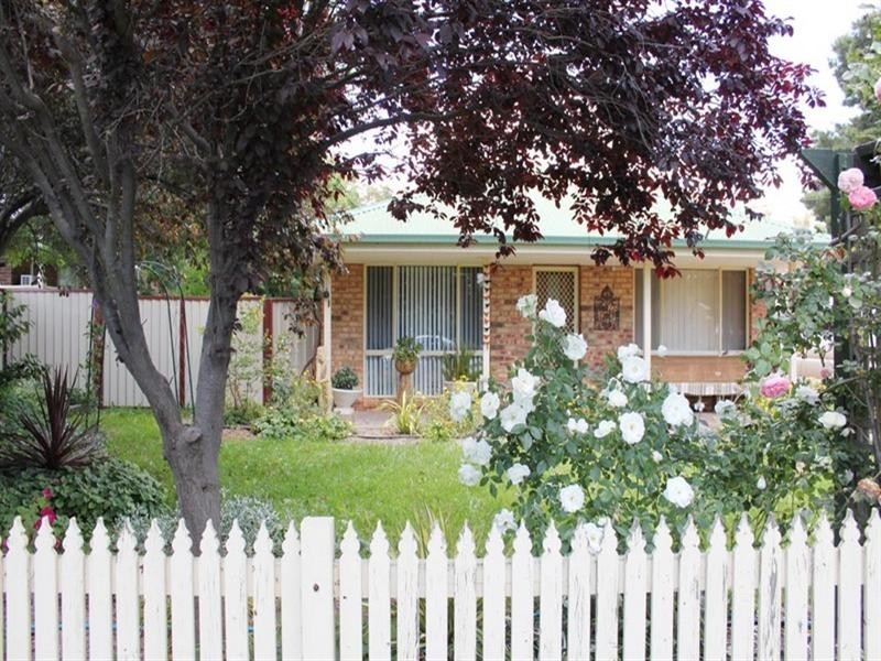 43 Bywong Street, Sutton NSW 2620