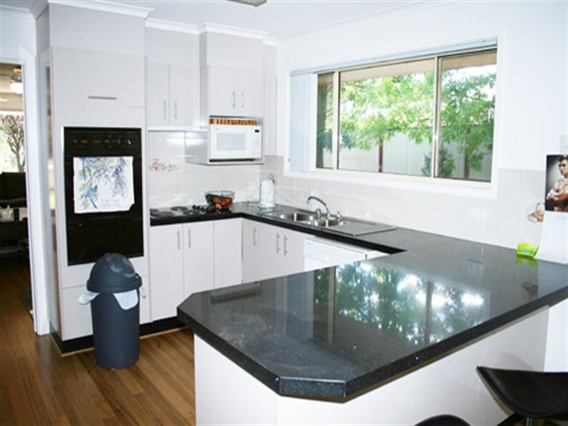 43 Bywong Street, Sutton NSW 2620